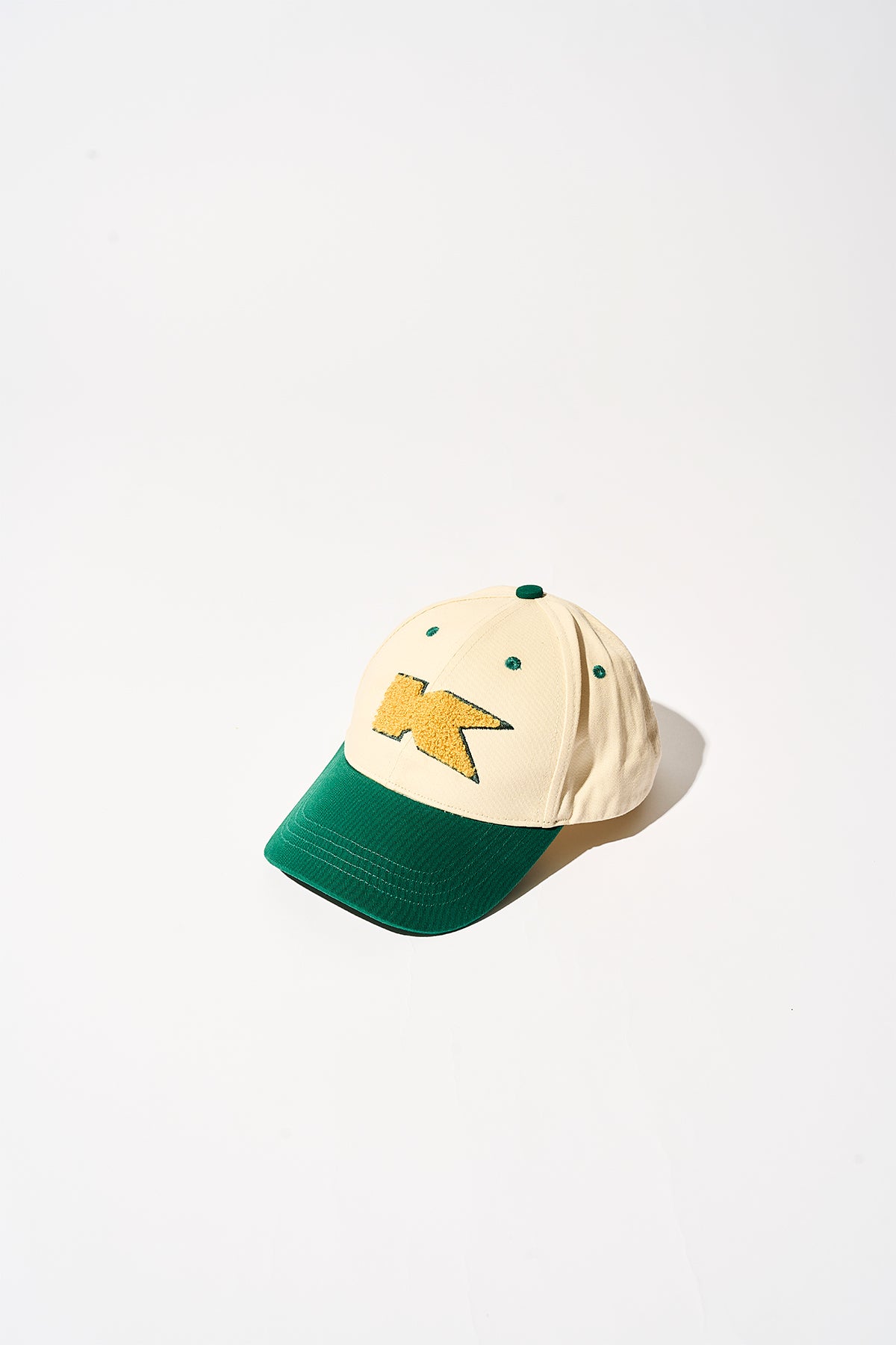 CAP [White × Green]