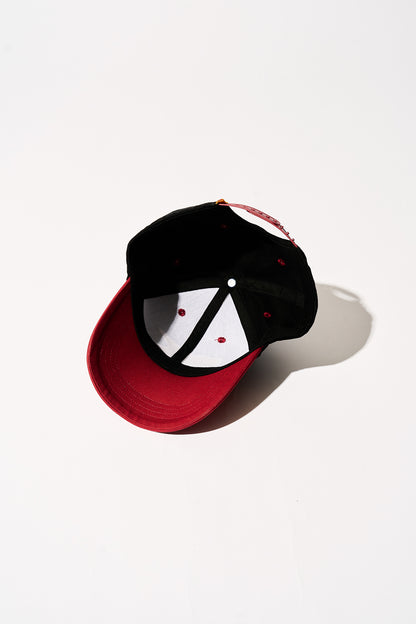 CAP [Black × Red]