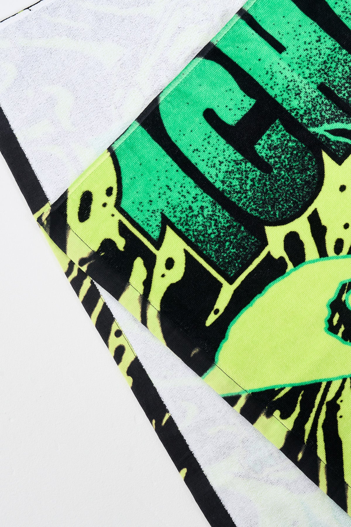BATH TOWEL [YELLOW × GREEN LOGO]